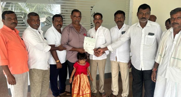 Distribution of CMRF cheques