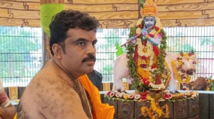 Donation for the construction of a Sannidhanam shed