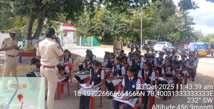 Essay writing competitions for students