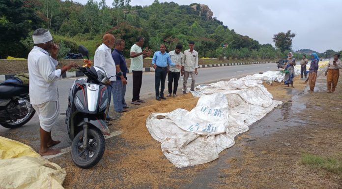 Farmers worried over untimely rains