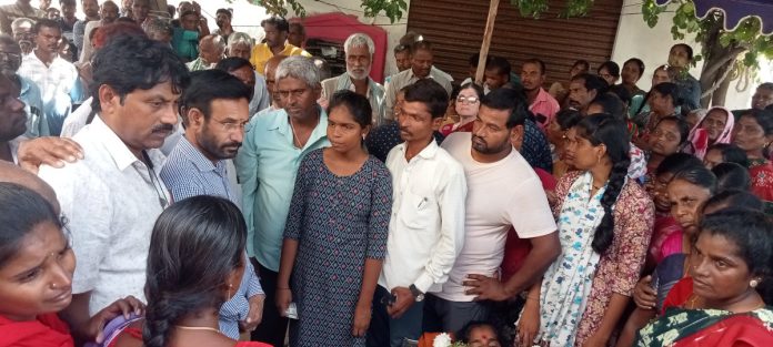 Financial assistance provided to Ramanammas family..