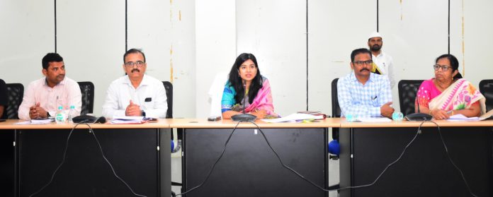 Grain from purchasing centers should be taken from time to time. Grain from purchasing centers should be taken from time to time.