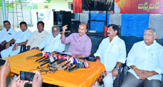 I will work continuously for the development of Gadwal.