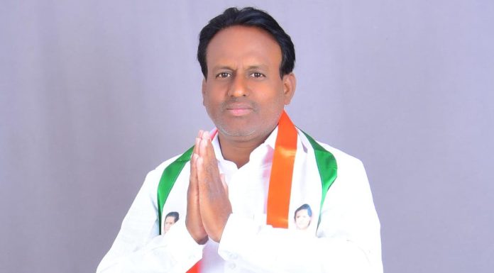 Lawyer Naveen Reddy in DCC race..