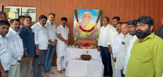 Leaders visit rural MLA