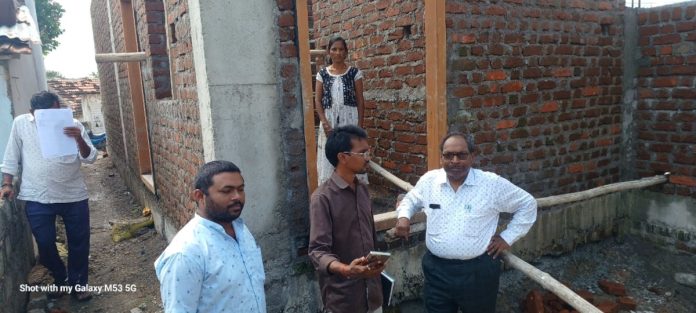 Monitoring the progress of house construction