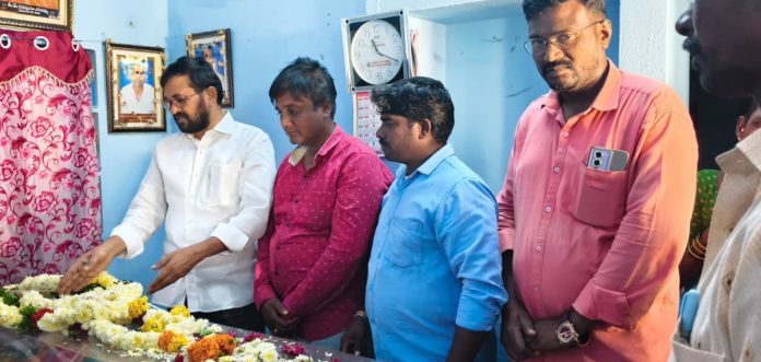 Municipal worker dies of heart attack