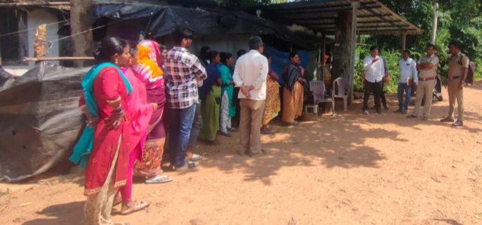 Poor peoples huts built on government land