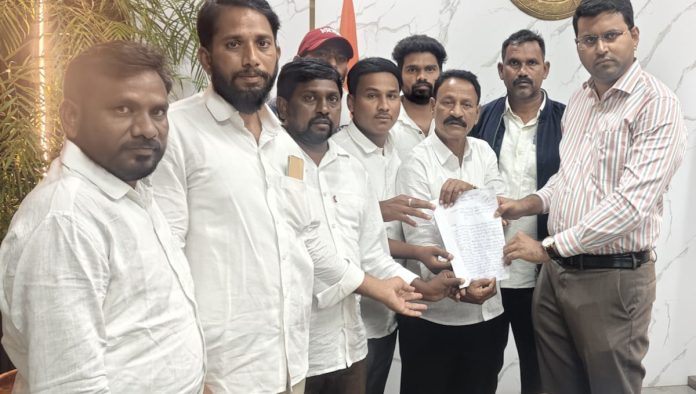 Seed cotton farmers should be provided with remunerative prices. Seed cotton farmers should be provided with remunerative prices.