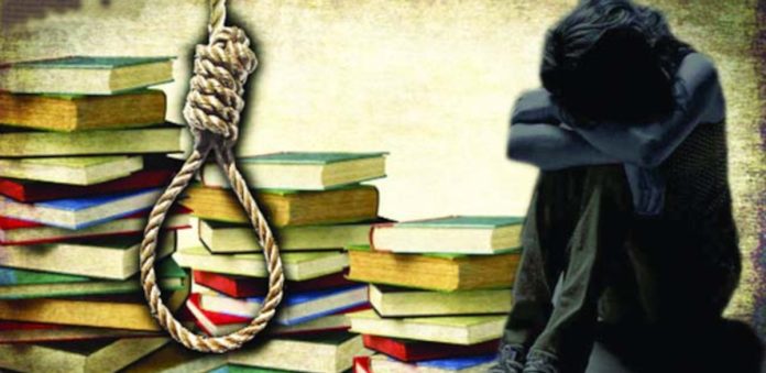 Student hangs herself to death in hostel
