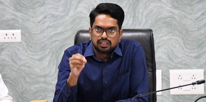 Telangana Rising - Everyone should participate in the 2047 Citizen Survey: Collector