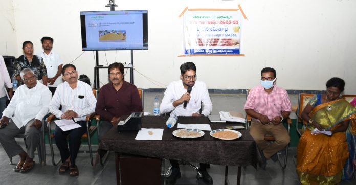 There should be awareness in rice grain identification: Collector
