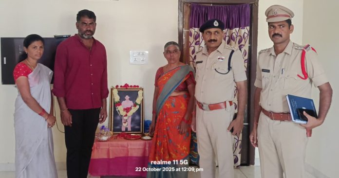 Tributes to the portrait of a constable