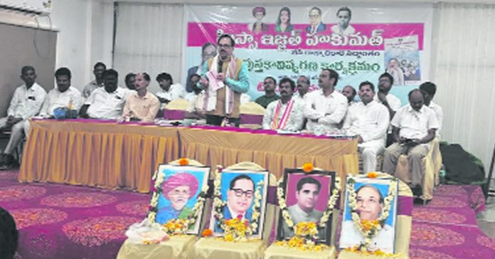 రాయితీలు కాదు.. రాజ్యాధికారం కావాలి