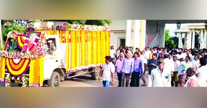 Mail chief Krishna Reddy loses his mother