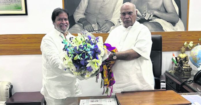 Minister Damodar visits Kharge