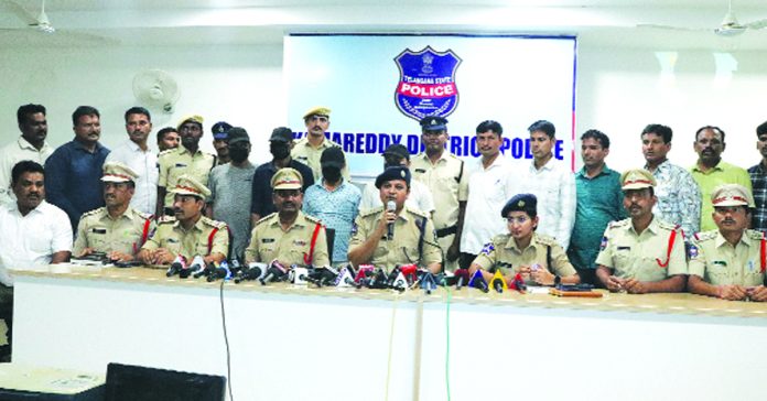 Fake currency circulation gang busted