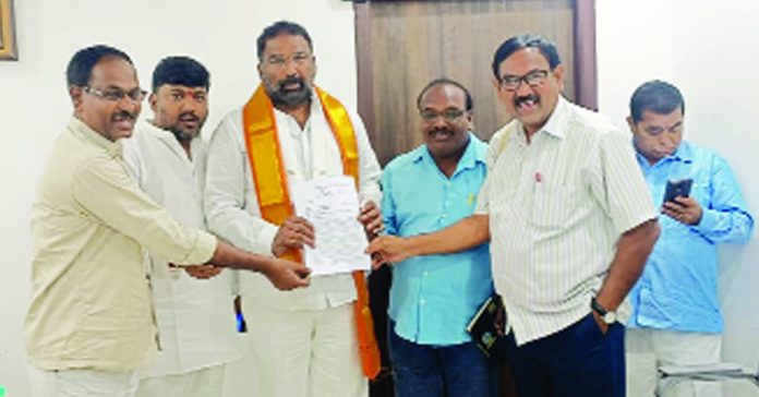 Untitled-69 copy Solve the problems of fishermen