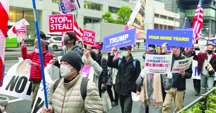 Untitled-75 copy Trump meets with Japanese Prime Minister