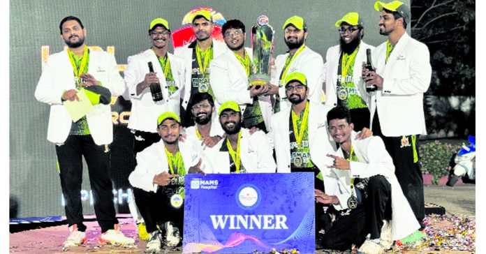 HPL winner Super Titans