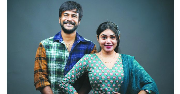 'Ananda Lahari' of love and laughter