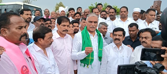 Why is the Chief Minister helping the flood victims?