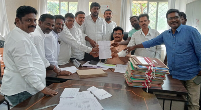 42 percent reservation for BCs should be implemented