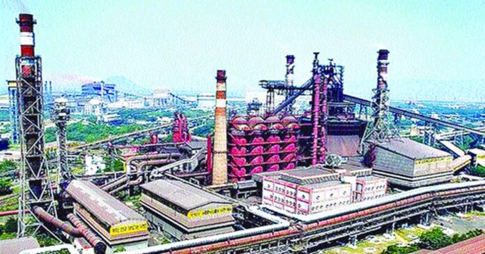 ‘ఉక్కు’ను తుక్కు చేసే కుట్రలు