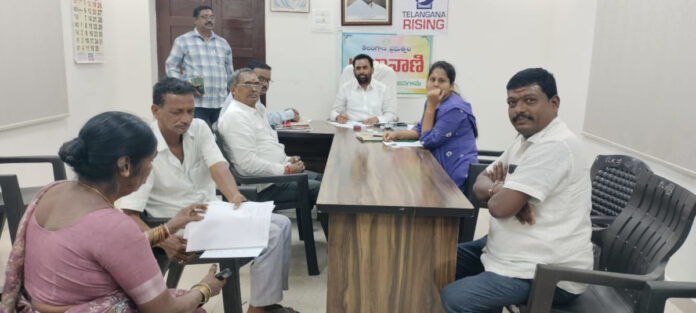 ఆలయ బకాయిలు చెల్లించకుంటే చర్యలు తప్పవు