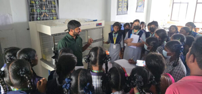 వ్యవసాయ శాస్త్రవేత్తలే ఆహార సంపద సృష్టికర్తలు