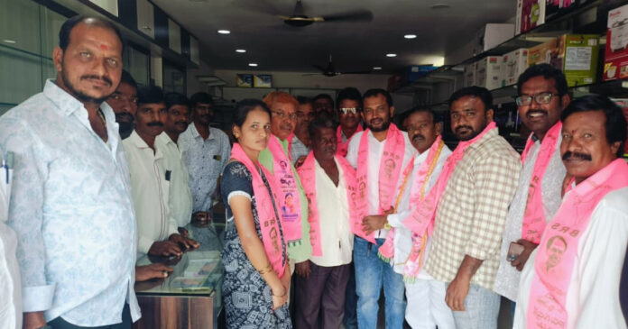 సొంతగూటికి బీఆర్ఎస్ నాయకులు