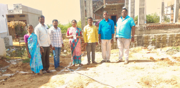 ఇందిరమ్మ ఇండ్ల నిర్మాణం త్వరితగతిన పూర్తి చేయాలి: ఎంపీఓ