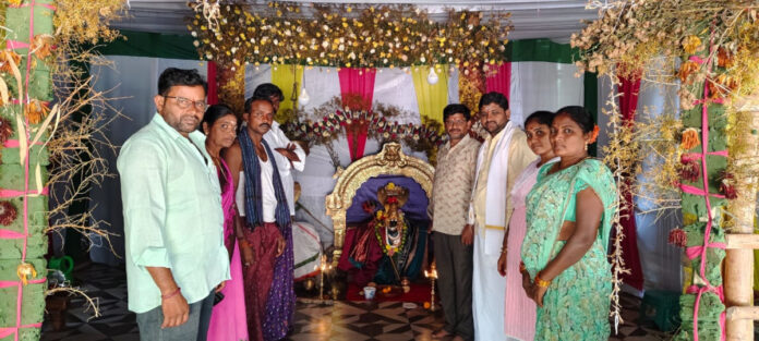 వన దుర్గాంబిక సమేత వన లింగేశ్వర స్వామి ఆలయ కమిటీ ఎన్నిక