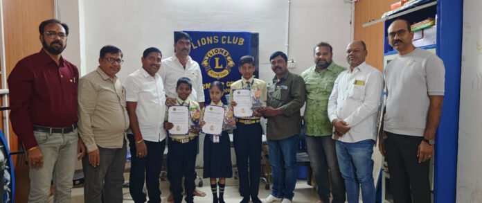 జెంటిల్ కిడ్స్ పాఠశాలలో వ్యాసరచన పోటీలు