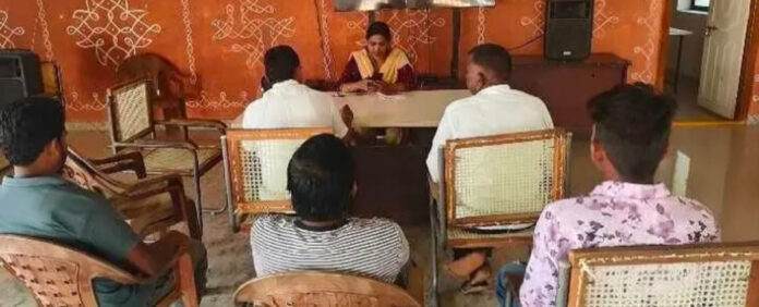 Every farmers details should be registered.