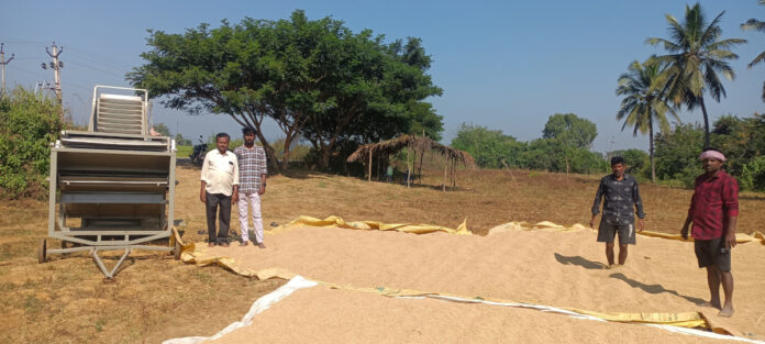 కొనుగోలు కేంద్రాల్లో విద్యుత్ కొరత