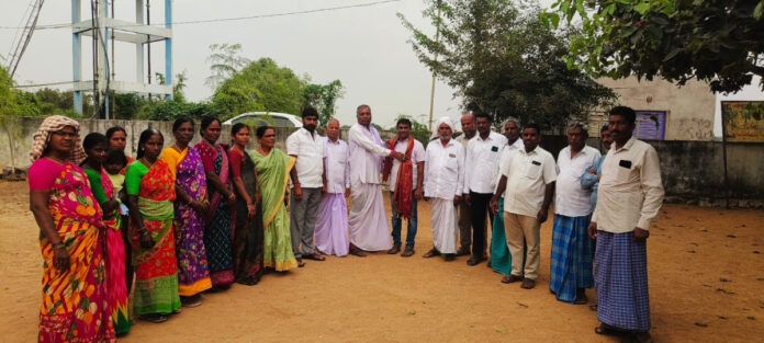 Former Sarpanch honors Market Committee Chairman