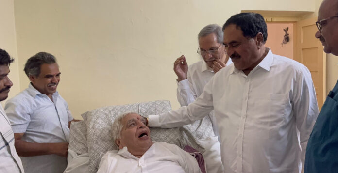 ఐఐటి పితామహునికి పుట్టినరోజు శుభాకాంక్షలు తెలిపిన మాజీమంత్రి