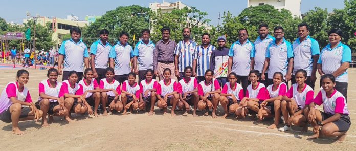 వరుసగా మూడు విజయాలను కైవసం చేసుకున్న గర్ల్స్ టీం