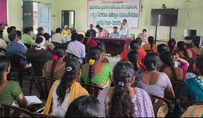 Grain procurement should be carried out strictly.