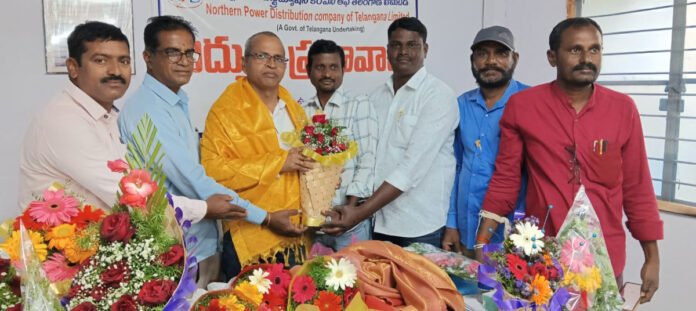 Harichandra Nayak assumes charge as Ditch Pally DE..