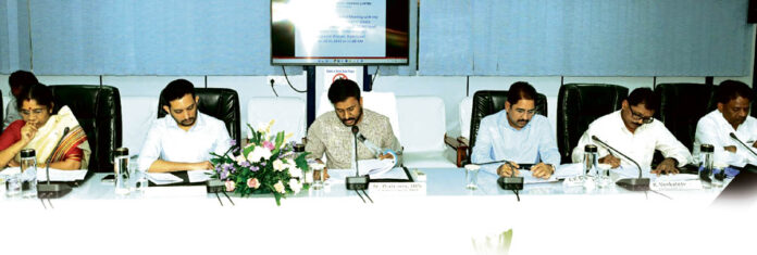 సింగరేణిలో పని సంస్కృతిని మెరుగు పర్చండి