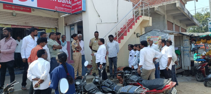 వాహనాలు నిలిపితే.. రూ.15 వేలు జరిమాన