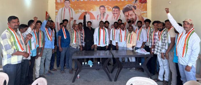 కాంగ్రెస్ పార్టీలోకి చేరికలు