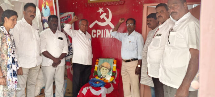 Jyothibapule, the beacon of hope for the lower classes