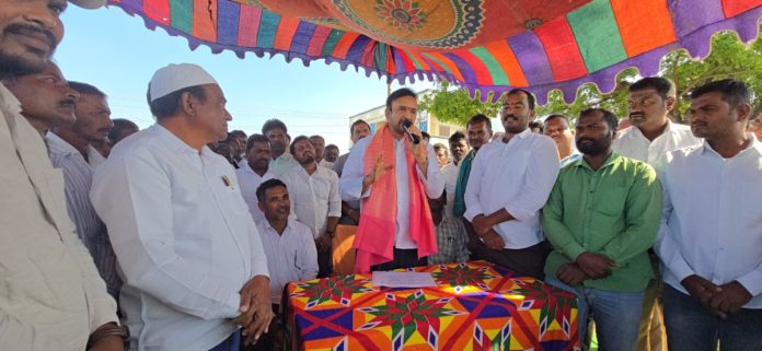 అభివృద్ధి పనులకు శంకుస్థాపన ఎమ్మెల్యే మదన్ మోహన్ రావు