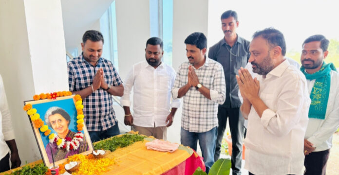 MLA Thota participated in Indira Gandhis birth anniversary celebrations
