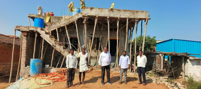 మహమ్మదాబాద్ లో ఇందిరమ్మ ఇండ్లను పరిశీలించిన ఎంపీడీఓ