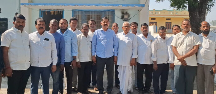 సన్మాన సభ కార్యక్రమమును విజయవంతం చేయండి