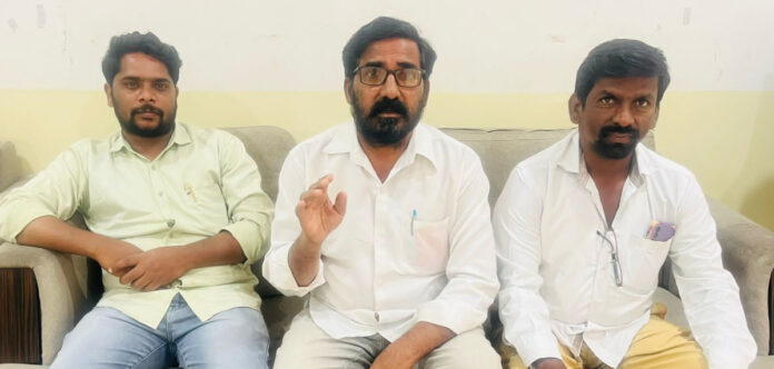 Make the third CITU district congress a success.